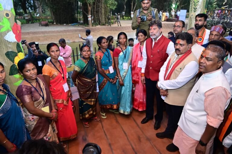 1770390445_57625e226a3797a1e212