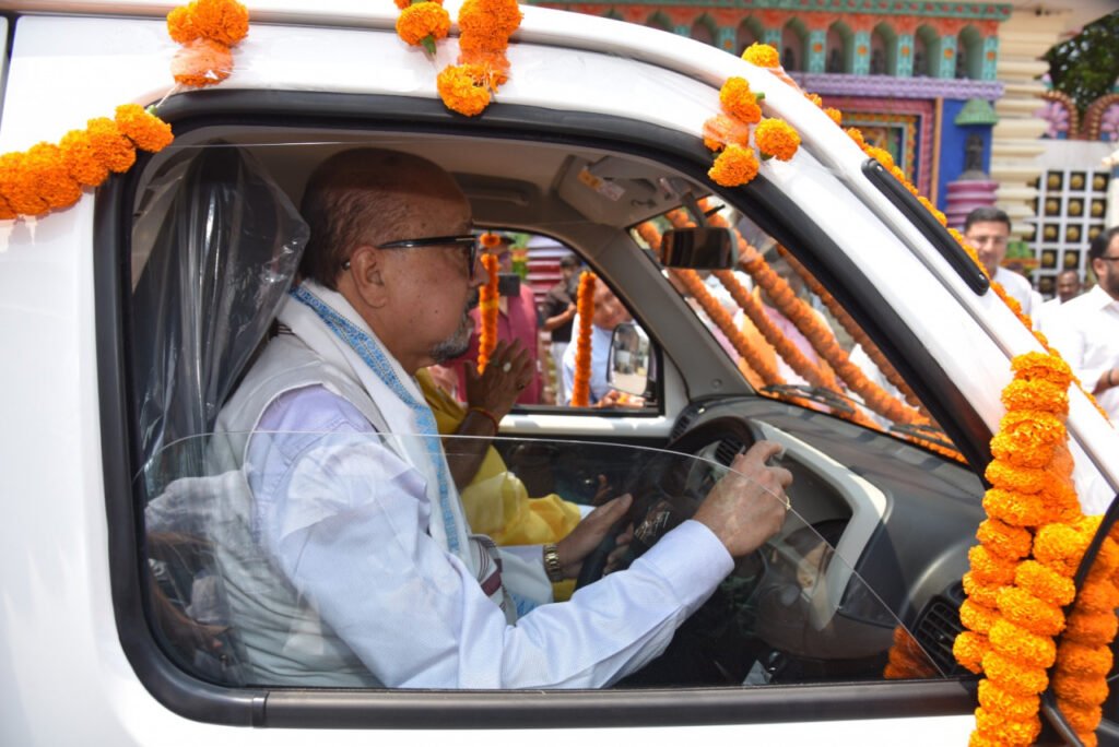 1775465626_58bf287375d38787d039