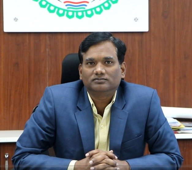 1775635865_adf1ec4d80ea36ff6e3e