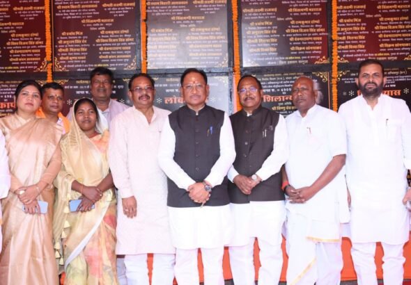 1775745306_1e0f7ac4c30a0444be47